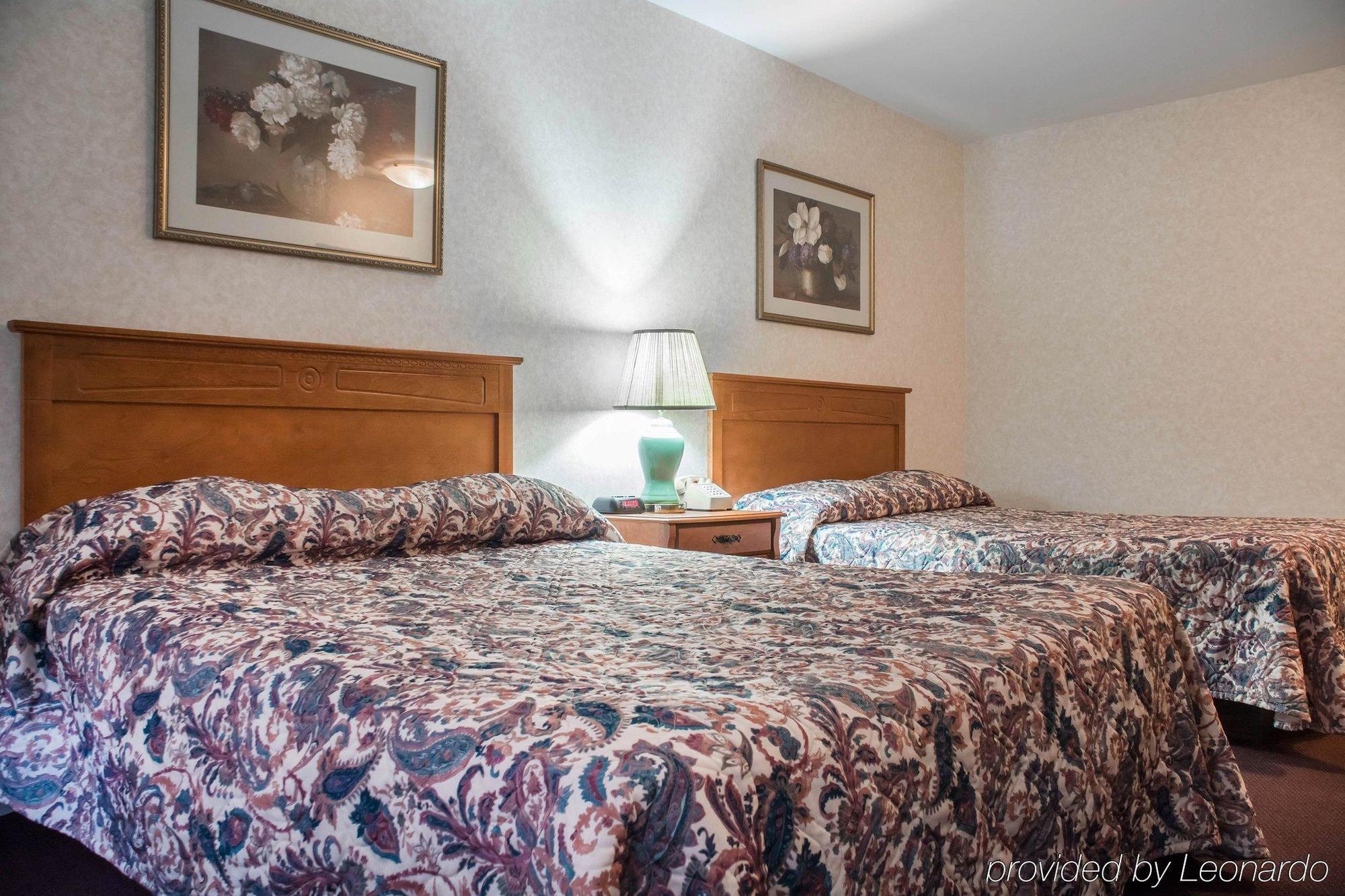 Econo Lodge By The Falls Ніагара-Фоллс Екстер'єр фото
