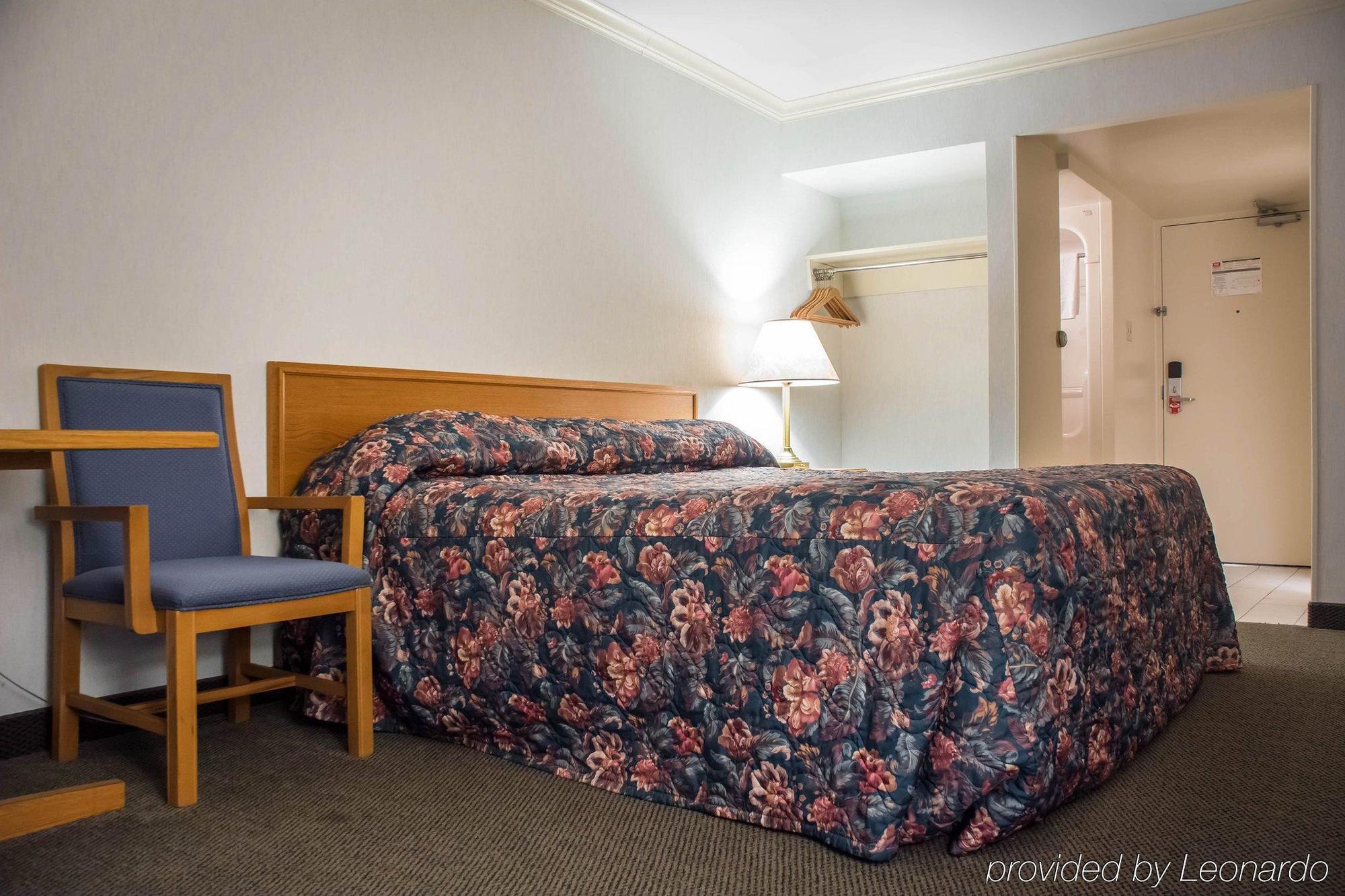 Econo Lodge By The Falls Ніагара-Фоллс Екстер'єр фото